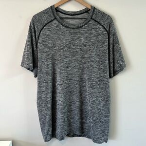 Men’s Lululemon Short Short Sleeve